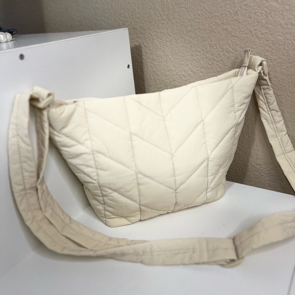 Straightforward Cream Quilted Shoulder Bag Neutral Everyday Tote